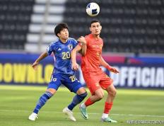 U23亚洲杯：中国男足0-1不敌日本队，多打一人也输球，技术差距成失利关键