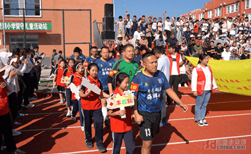 鱼台“村超”足球比赛火热开启 彰显乡村振兴“精气神”