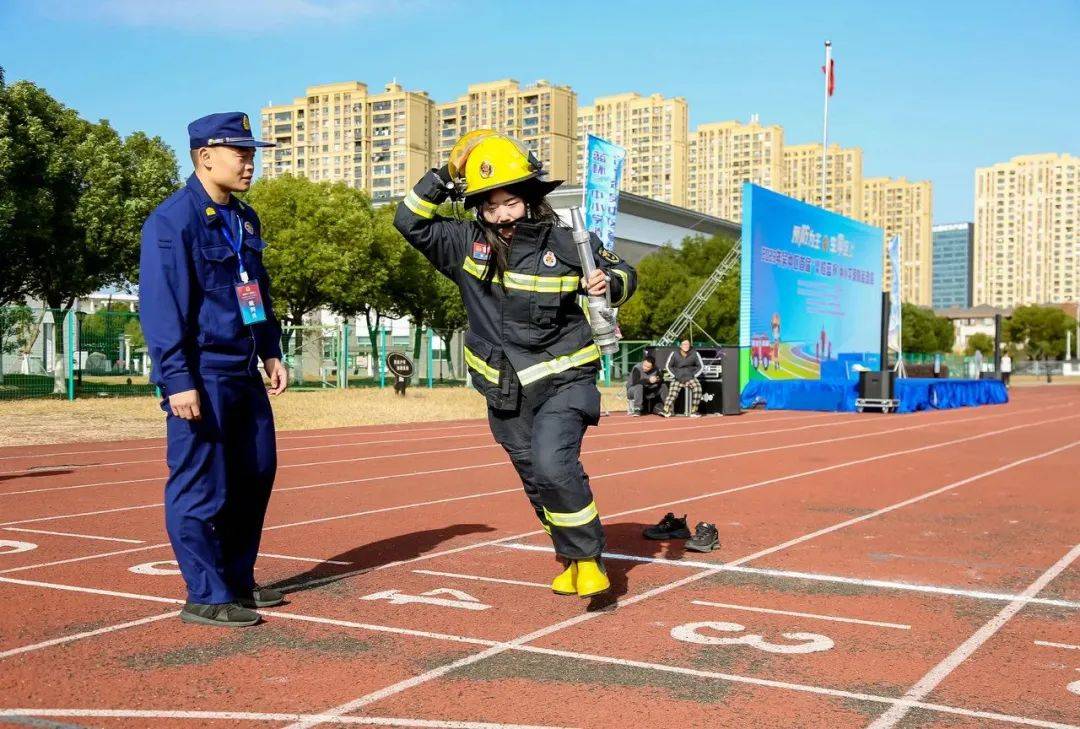 超燃！苏州市吴中区中小学首次角逐“火焰蓝”杯