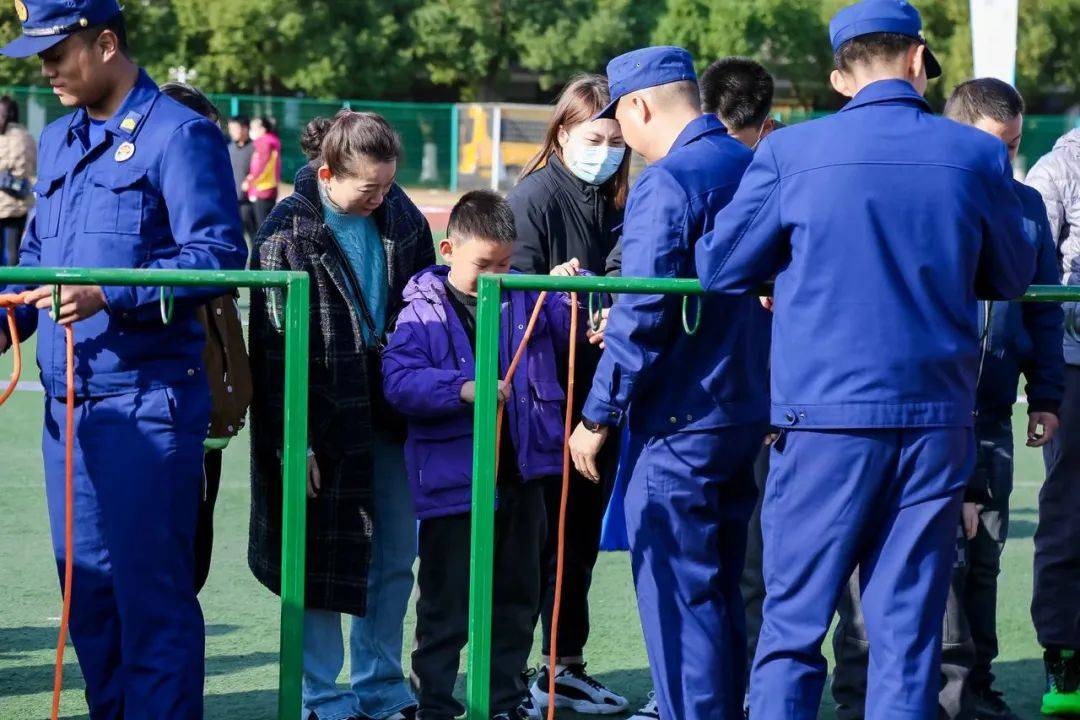 超燃！苏州市吴中区中小学首次角逐“火焰蓝”杯