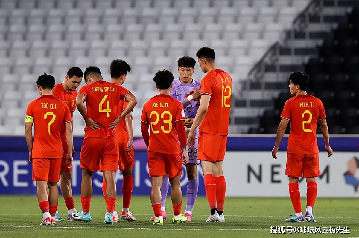 U23亚洲杯：中国男足0-1不敌日本队，多打一人也输球，技术差距成失利关键